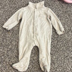 Edgehill Collection Cream Beige Footed One-Piece Sleeper